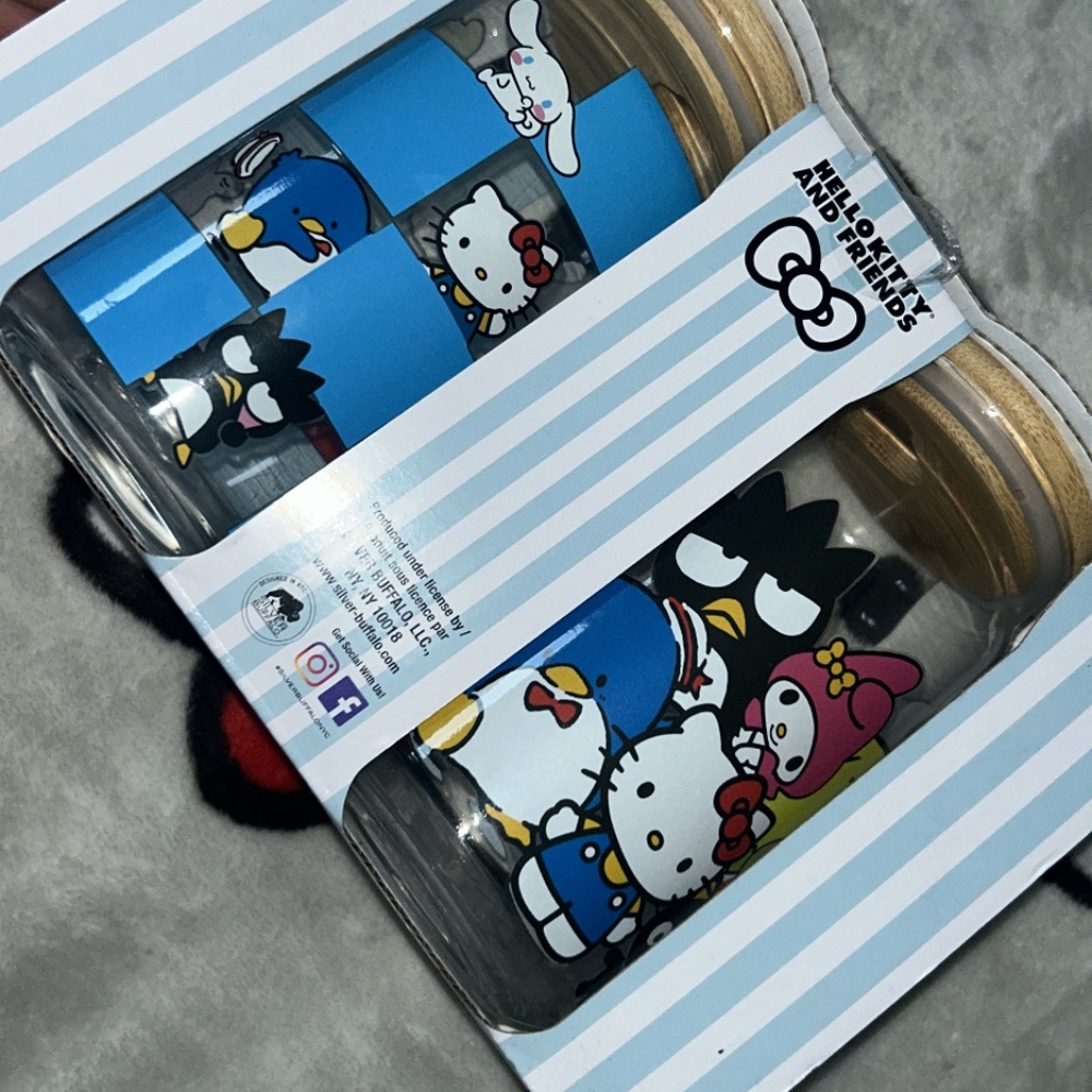 HK glass cups